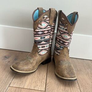 Twister cowboy boots (Girls Size 13)